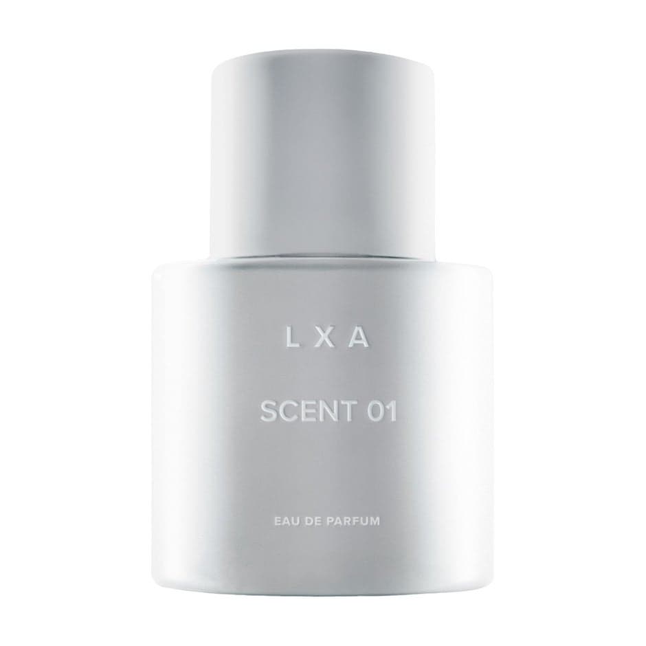 Linn Ahlborg & LXA Scent 01